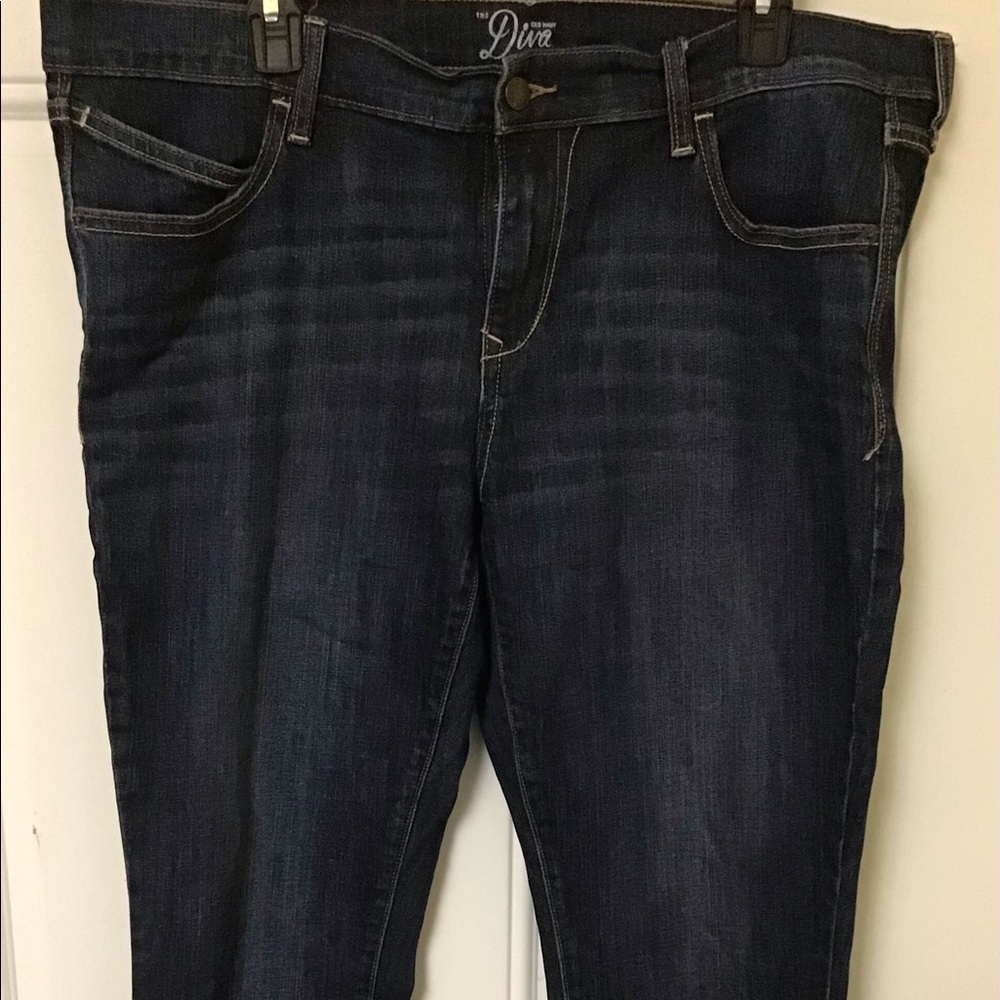 Old Navy Diva Skinny Jeans. Size 16 Regular
